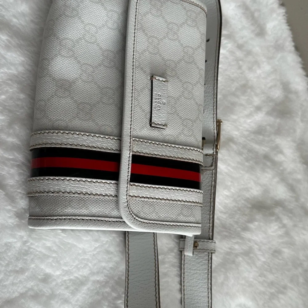 Authentic gucci - Picture 13 of 16